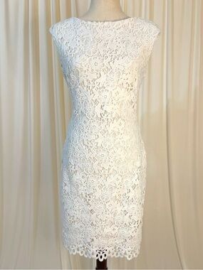 Lauren Ralph Lauren Elegant White Lace Boatneck Sleeveless Dress